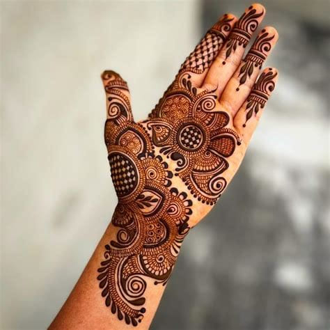instagram mehndi modern royal front hand mehndi design