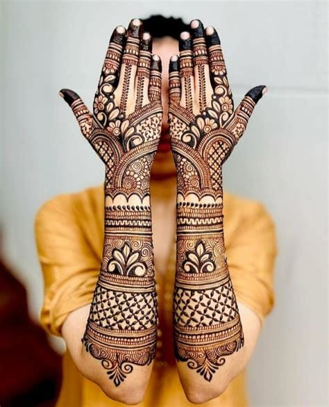 stylish instagram stylish royal front hand mehndi design